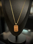 Chaîne Dorée avec Plaque Militaire – Style &amp; Caractère